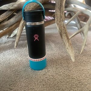 Hydro Flask Black and Blue Water Bottle